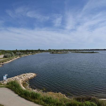 SUR LES RIVES du LAC Le Grau-du-Roi Extérieur photo